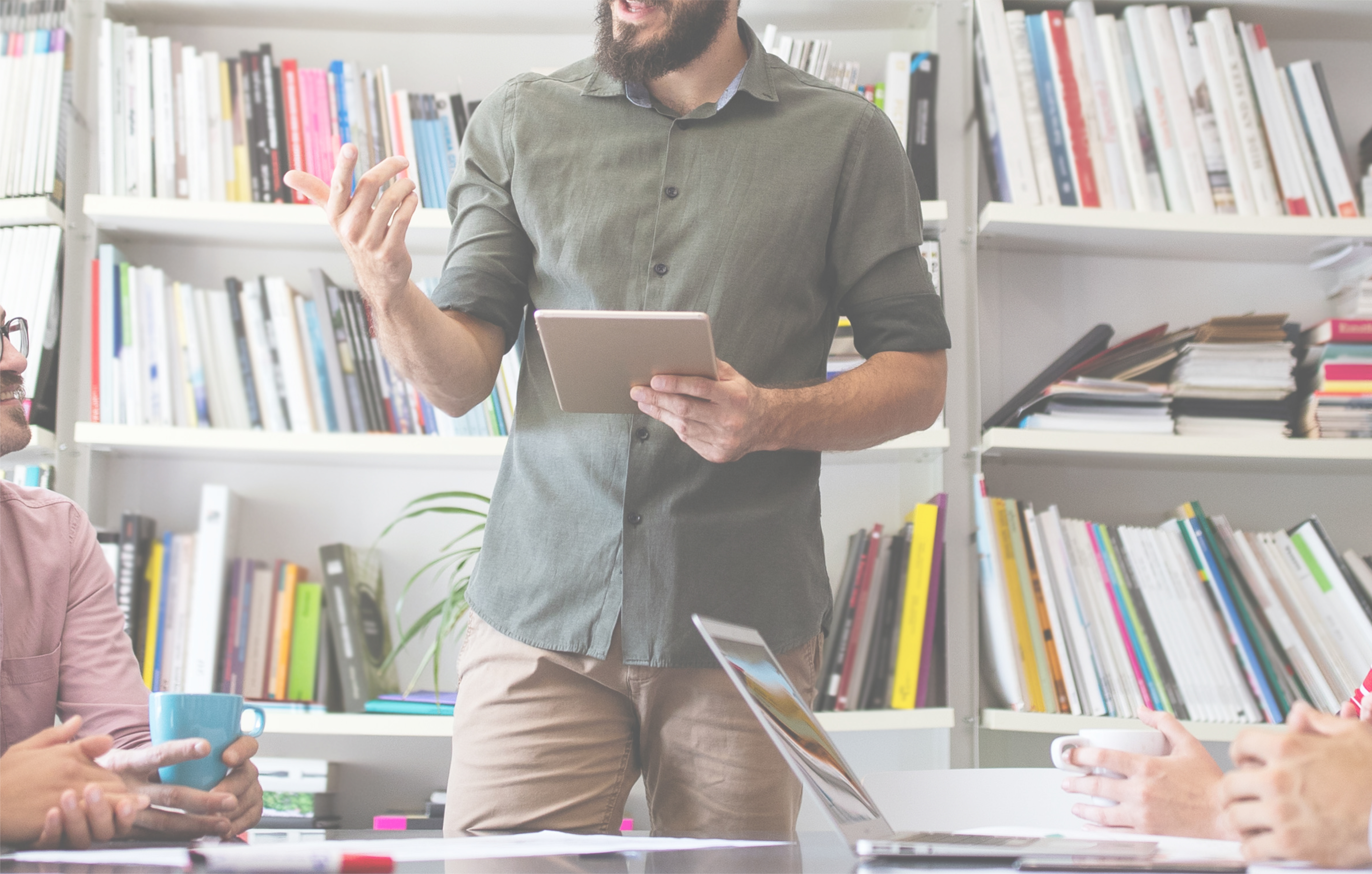 Somos una empresa de Artículos promociónales vibrante y dinámica, apasionadamente impulsada por nuestro espíritu juvenil y enfoque innovador. Como empresa joven, aportamos nuevas perspectivas e ideas creativas a la mesa, ayudando a nuestros clientes a destacarse en el competitivo mercado actual. Nuestro equipo, compuesto por personas talentosas y entusiastas, prospera al adoptar nuevas tendencias y tecnologías, asegurando que nuestras campañas promocionales resuenen con la generación más joven.