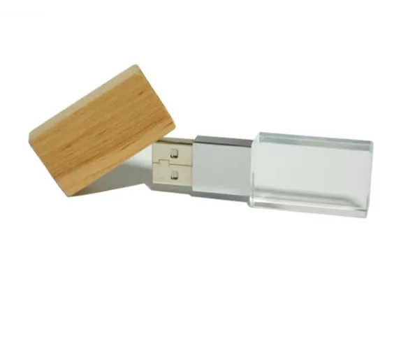 USB VERSALLES 8GB